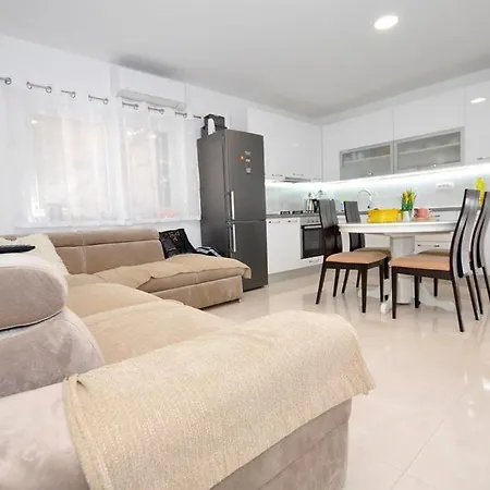Apartments Valentino Gradac  Exterior photo