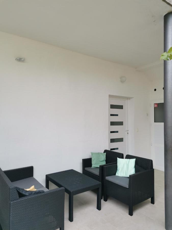 Apartment Valentino Gradac (Split-Dalmatia)