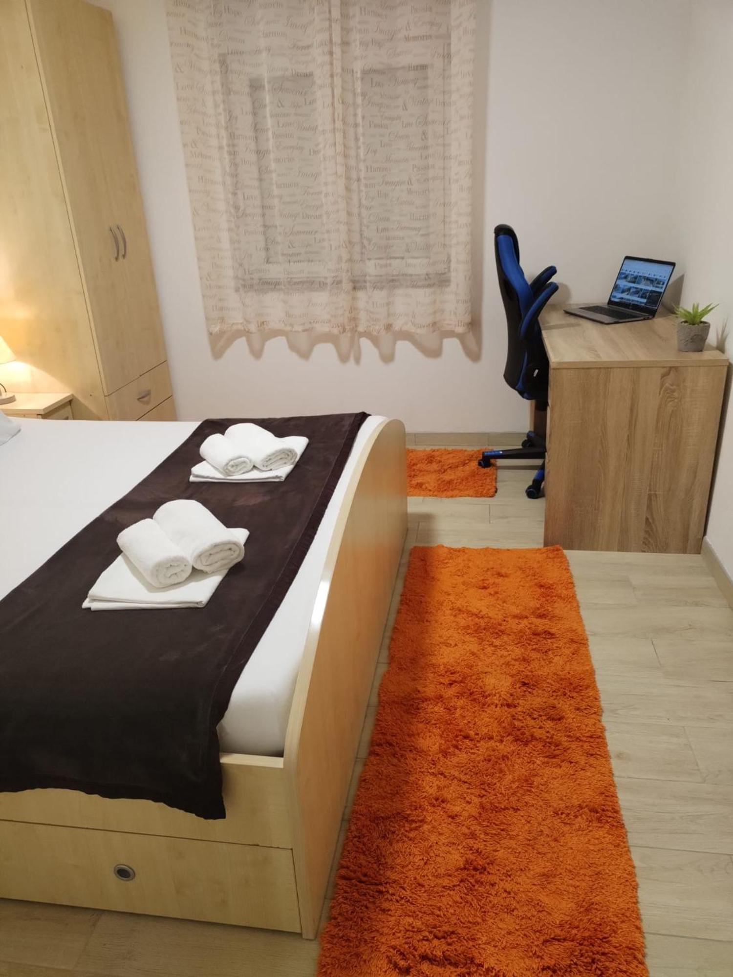 Valentino Apartman